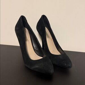 Steve Madden Black Suede Heels 8.5